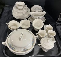 Lenox Rutledge 8 Place Setting Dinnerware.