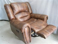 Beautiful Rich Leather Recliner Chair