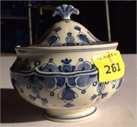Delft Porcelain sugar bowl