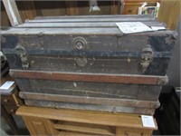 Vintage Trunk NO SHIPPING