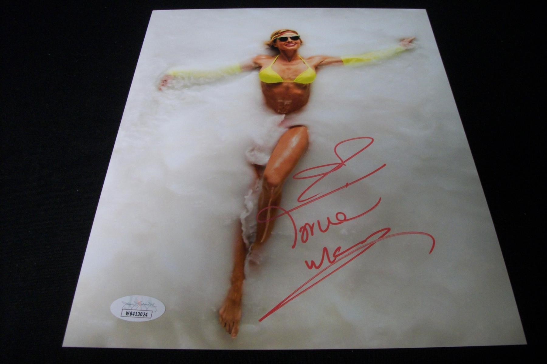 TORRIE WILSON SIGNED 8X10 PHOTO WWE JSA COA