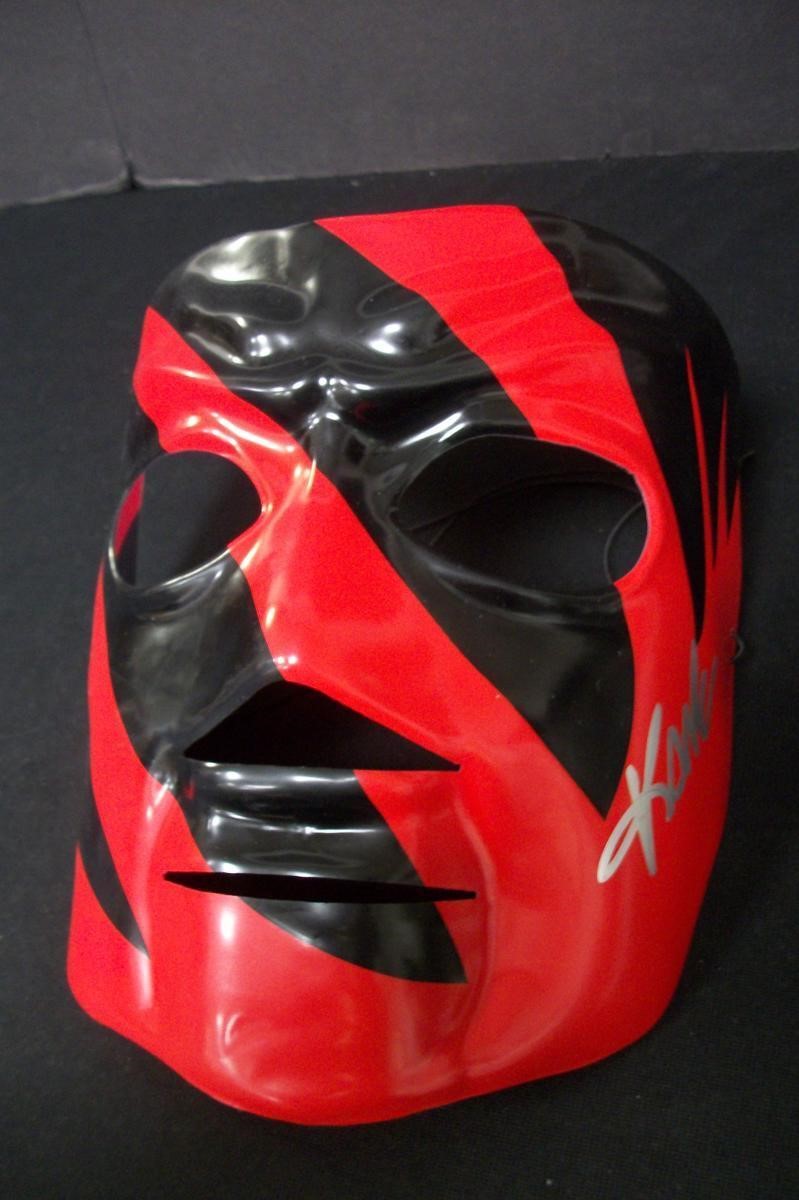 AUTHENTIC KANE SIGNED MASK FSG COA