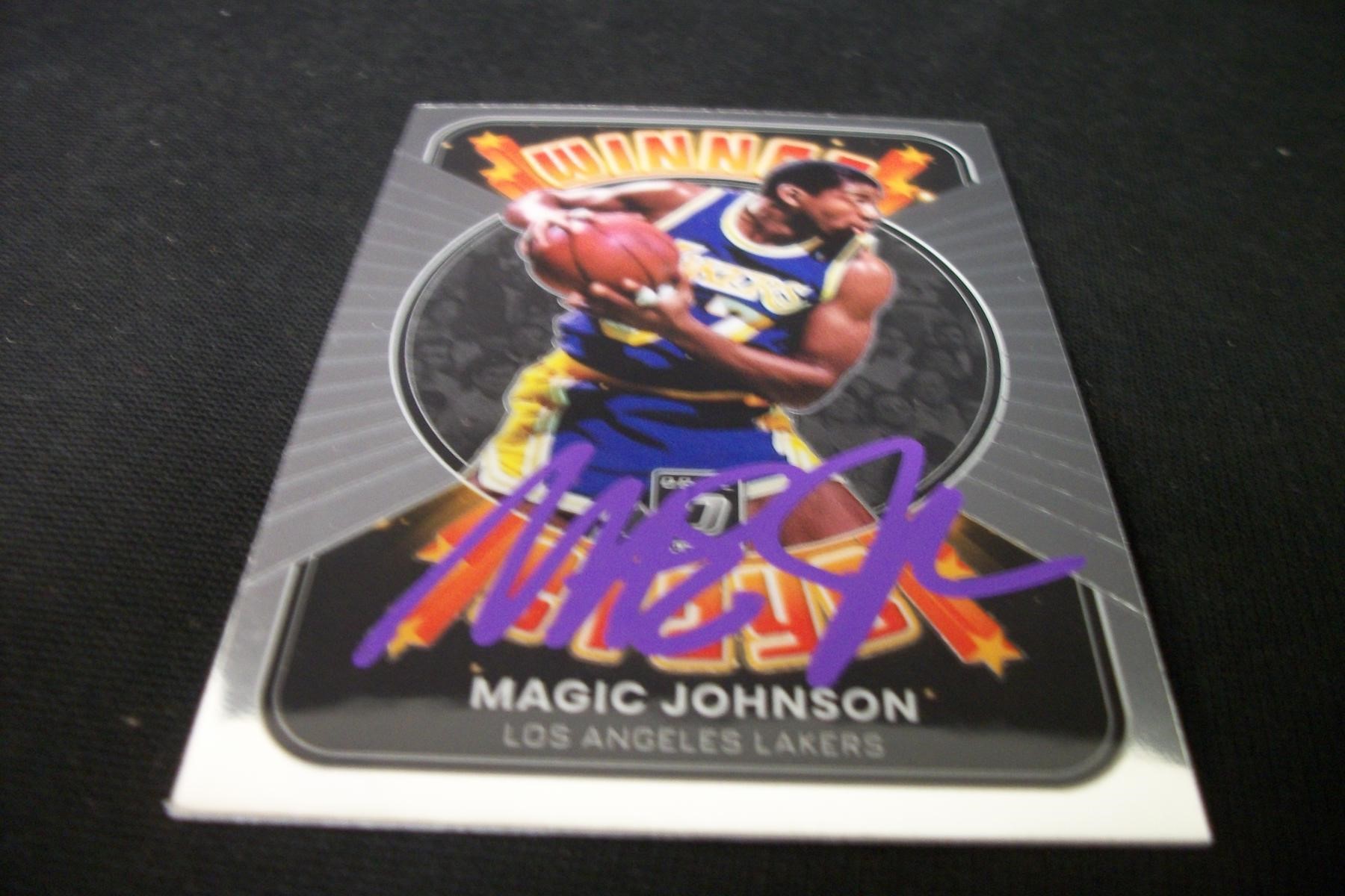 2021-22 OPTIC MAGIC JOHNSON AUTOGRAPH COA