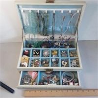 Jewelry box and contents