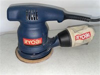 Ryobi 5-in Random Orbit Sander