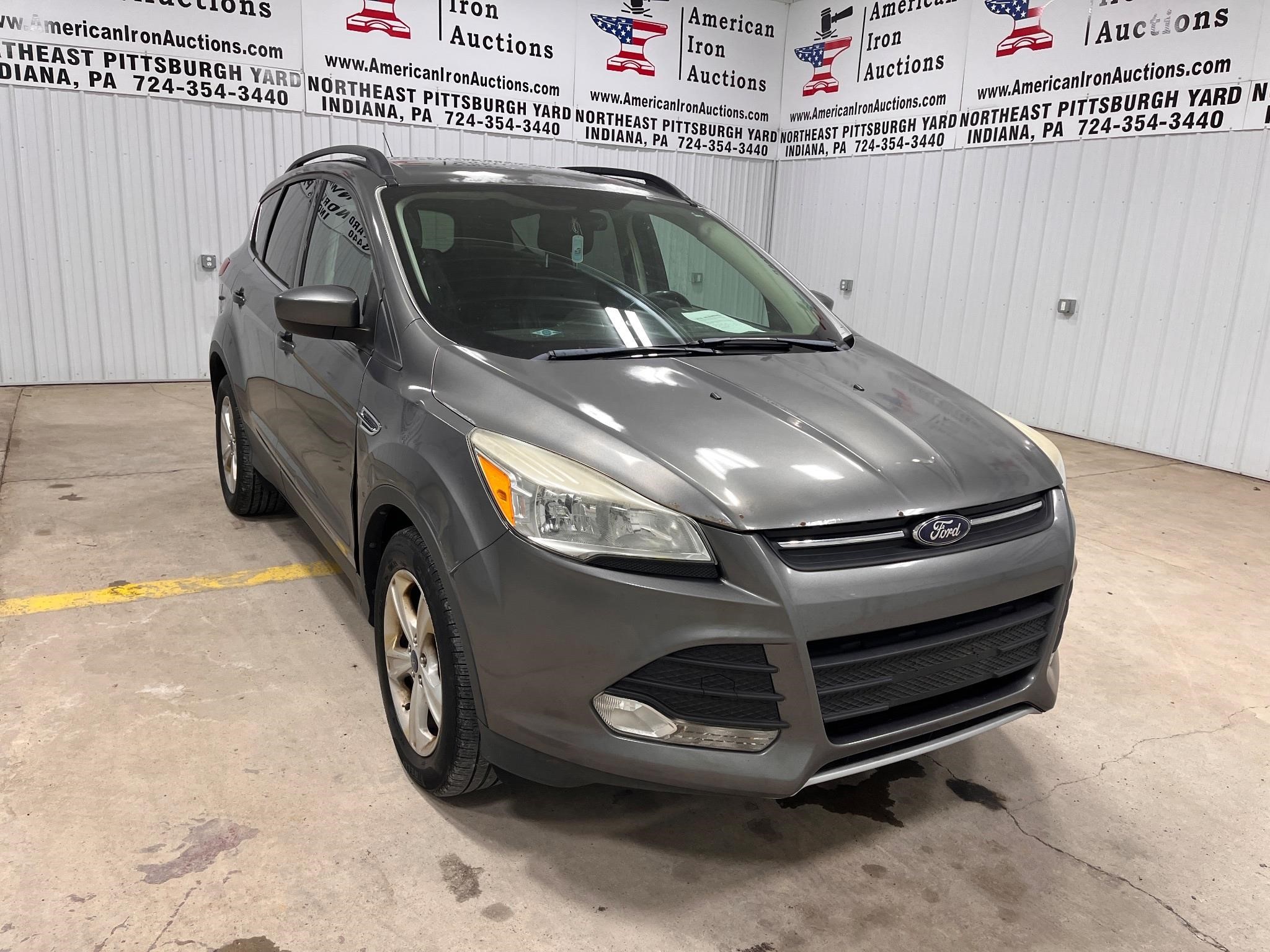 2014 Ford Escape SE SUV-Titled-NO RESERVE