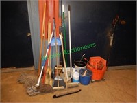 Janitorial Supplies in Group