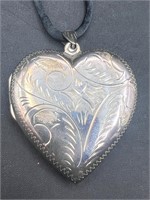 Sterling silver heart locket pendant