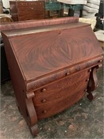 Vintage secretary’s desk/dresser. Very nice