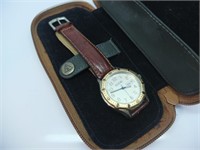 Vintage Guess watch w/ case