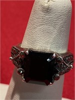 Sterling silver ring. Large onyx stone. Size 7
