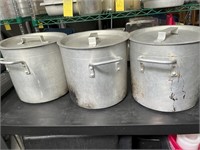 STOCK POTS WITH LIDS