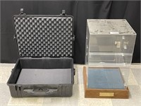 Countertop Display Case & Hard Shell Travel Case