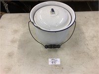 Enamel white/blue pot with lid