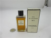 Parfum Chanel #5 circa 1970