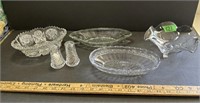 Crystal and glasses serving dishes