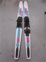 Connelly Flex 250 Water Skis 66" Length