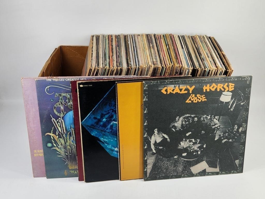 LARGE ASSORTMENT OF VINTAGE VINYL LP RECORD ALBUMS