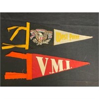 (10) Vintage College Pennants