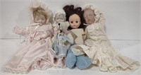(AN) Lot of 4 baby dolls and small teddy bear