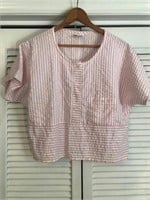 VINTAGE NEW EXPRESSIONS STRIPED TOP MEDIUM