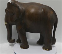 ROSEWOOD 14" CARVED ELEPHANT