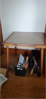 Folding table
2nd floor