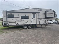 2015 Rockwood Signature Ultra Lite 8280 WS 5th Whe