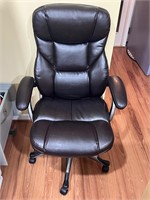 Really nice office chair
