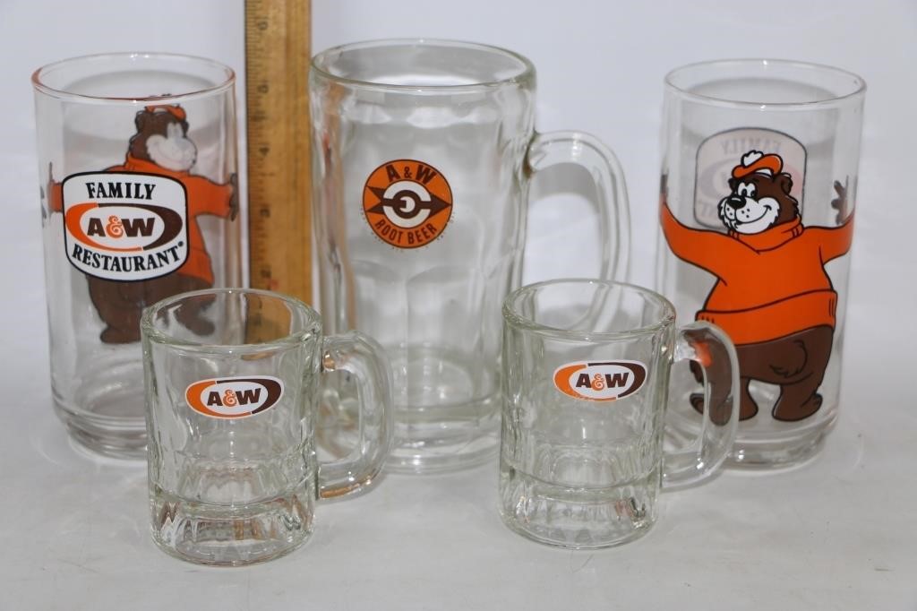 Vintage A & W Root Beer Glasses & Mugs