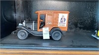 Cast US mail vehicle 8 inch long
