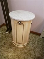 FRENCH MARBLE TOP ROUND END TABLE