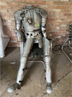 LARGE VINTAGE SUIT OF ARMOR