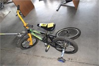 Huffy Bike with training wheels