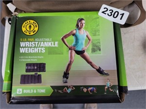 GOLDS GYM WRIST AND ANKLE WEIGHTS