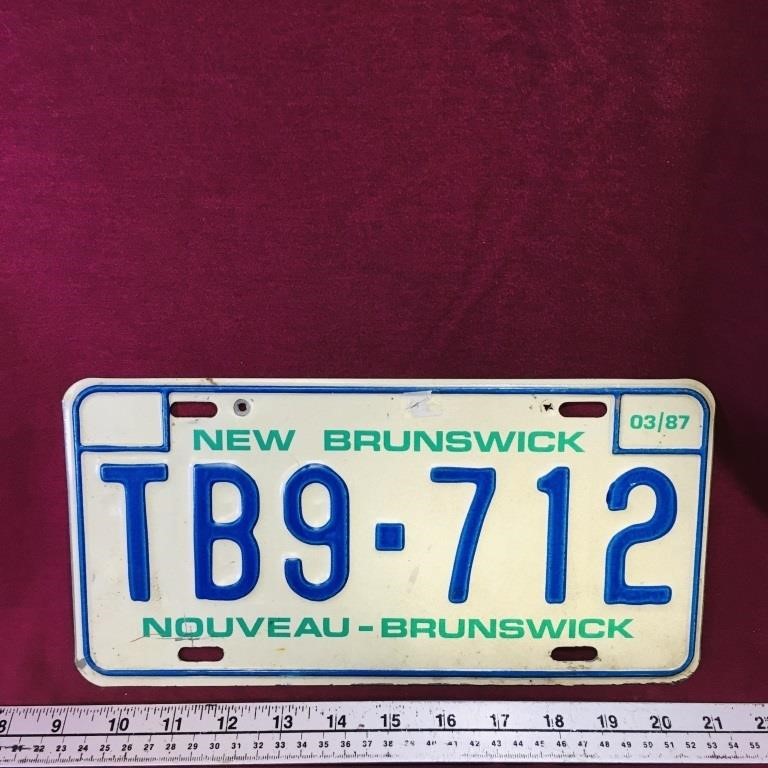 1987 New Brunswick Trailer License Plate