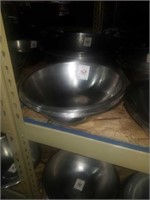 4 - 12 in stainless steel bowls