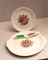 Taylor Smith cake plates and server, crochet