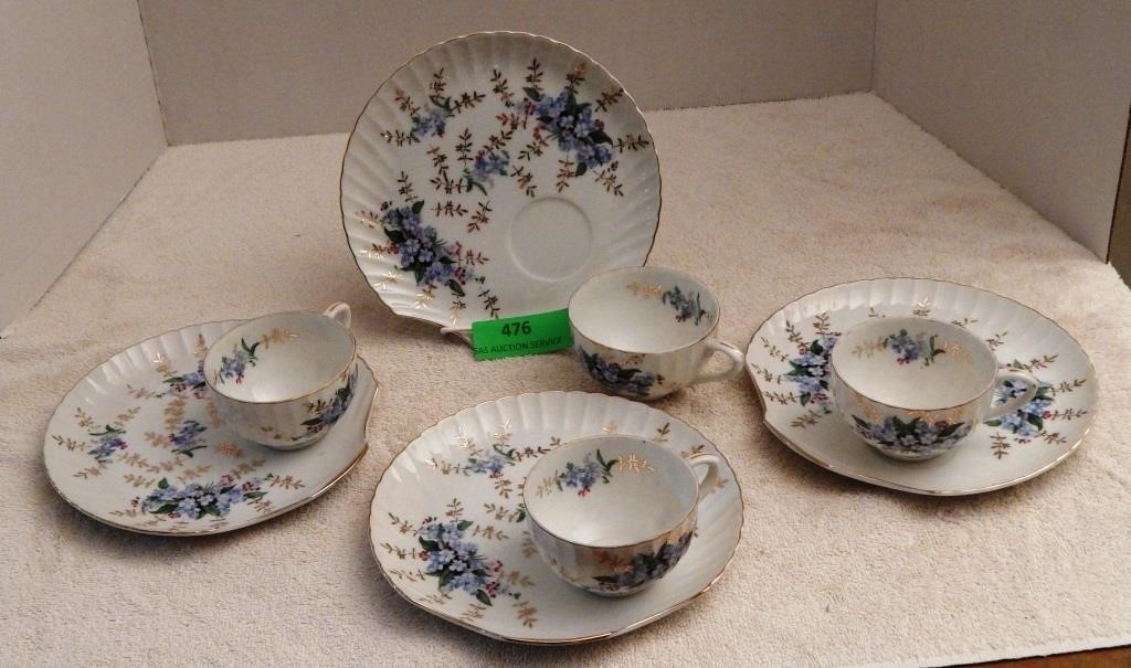 Vintage blue flower w/ gold trim China luncheon