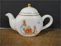 Beatrix Potter Peter Cottontail Teapot