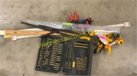 Clamps, drill bit set, rulers, hnges