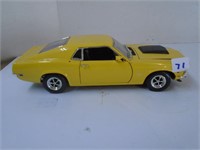 1:18 scale Ford Mustang