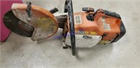 Stihl TS 400  WORKS great ,fan shield broken see