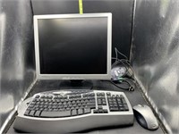 Pro view computer screen  with keyboard and mouse