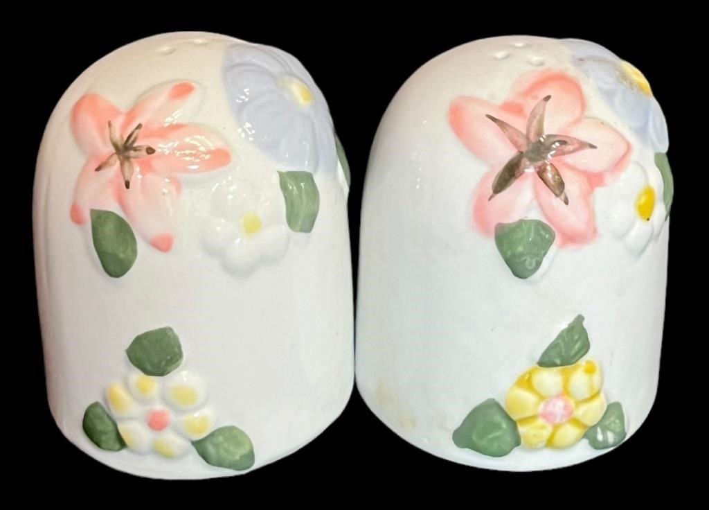 Pretty Floral China Salt & Pepper