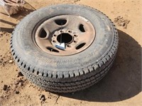 Bridgestone 245/75R16 Tire