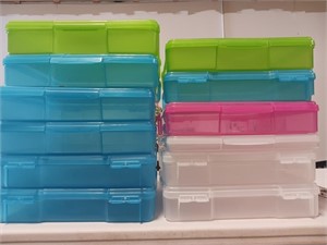 12 Storage containers
