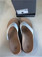 Abeo Laguna  thongsi size 9