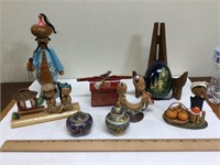 Oriental Items Jars Figures Egg