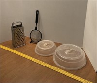 Grater, Strainer & Microwave Plate Covers
